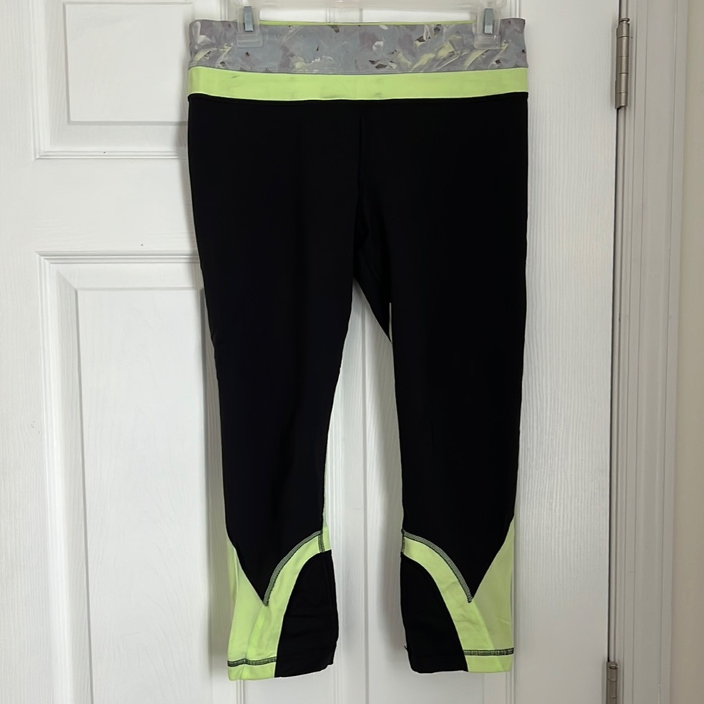 Lululemon cropped leggings